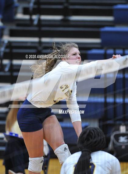 Thumbnail 3 in Cypress Springs @ Cypress Ranch photogallery.