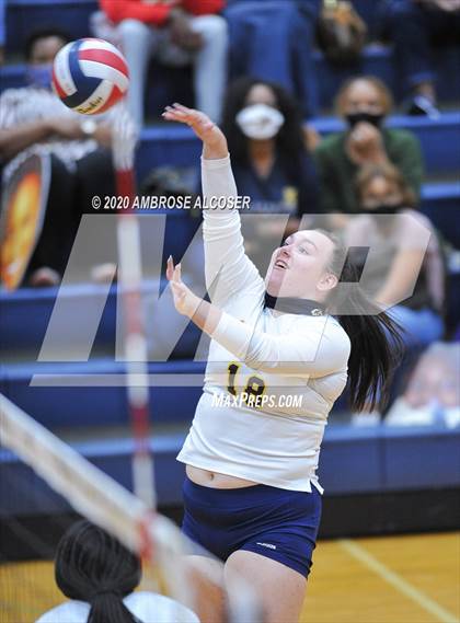 Thumbnail 3 in Cypress Springs @ Cypress Ranch photogallery.