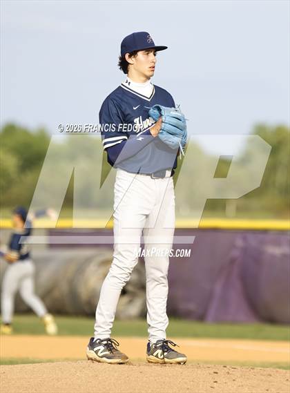 Thumbnail 3 in Bishop McLaughlin Catholic @ Lennard photogallery.