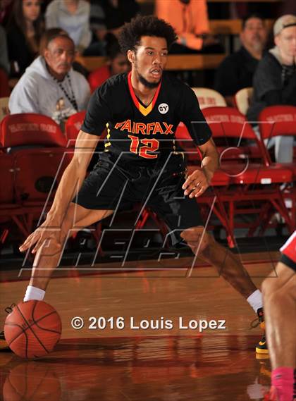 Thumbnail 3 in Los Alamitos vs. Fairfax (Nike Extravaganza) photogallery.
