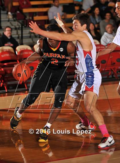 Thumbnail 3 in Los Alamitos vs. Fairfax (Nike Extravaganza) photogallery.