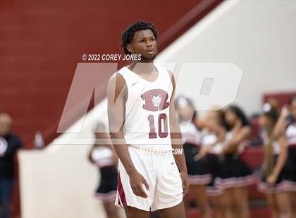 Thumbnail 3 in Veterans vs Warner Robins photogallery.
