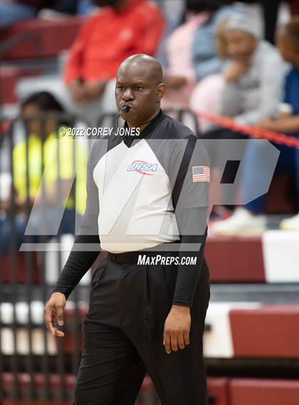 Thumbnail 3 in Veterans vs Warner Robins photogallery.