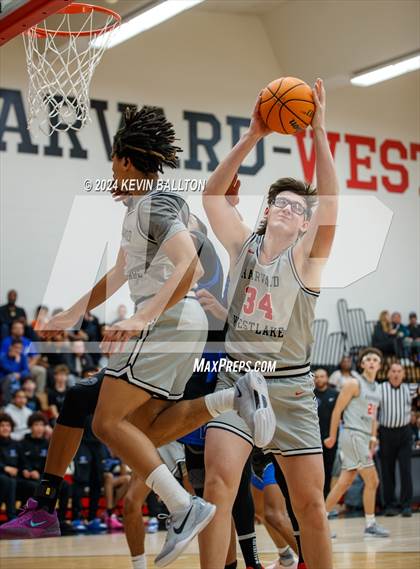 Thumbnail 2 in Windward @ Harvard-Westlake photogallery.