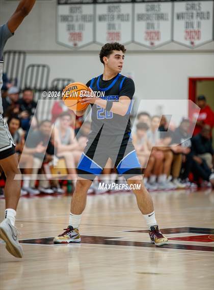 Thumbnail 3 in Windward @ Harvard-Westlake photogallery.