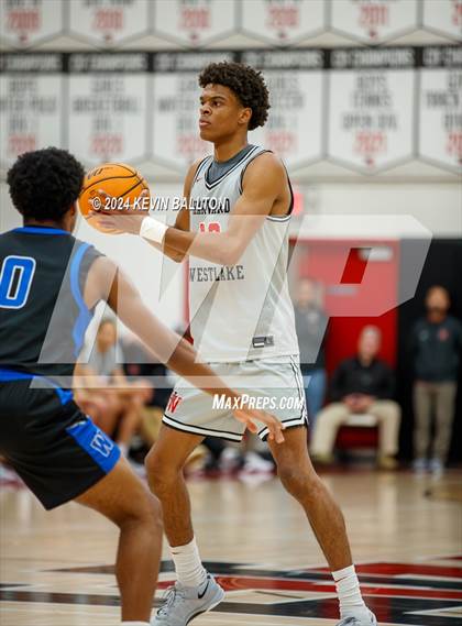 Thumbnail 3 in Windward @ Harvard-Westlake photogallery.