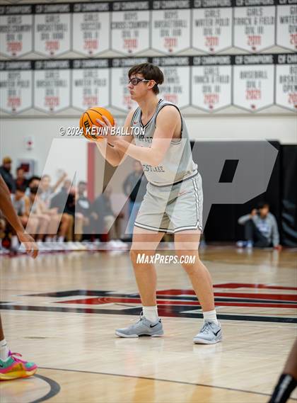 Thumbnail 1 in Windward @ Harvard-Westlake photogallery.
