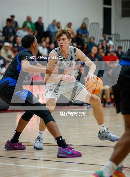 Thumbnail 3 in Windward @ Harvard-Westlake photogallery.