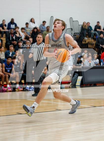 Thumbnail 3 in Windward @ Harvard-Westlake photogallery.