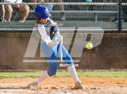 Thumbnail 2 in Walton @ Roswell photogallery.
