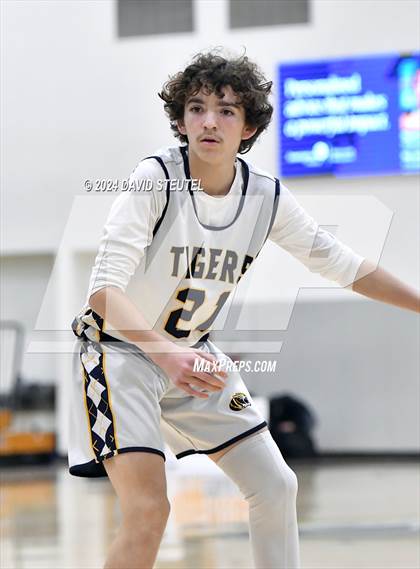 Thumbnail 3 in Woodcreek @ Inderkum photogallery.