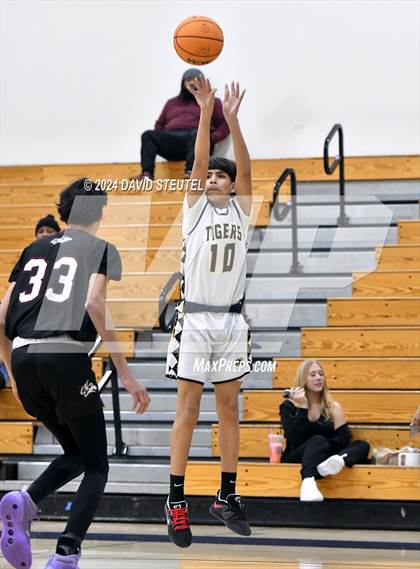 Thumbnail 3 in Woodcreek @ Inderkum photogallery.
