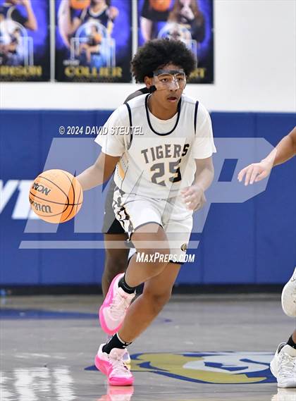 Thumbnail 3 in Woodcreek @ Inderkum photogallery.