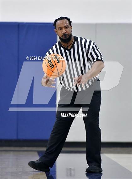 Thumbnail 1 in Woodcreek @ Inderkum photogallery.