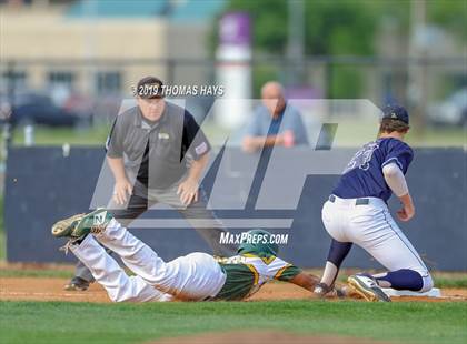Thumbnail 3 in Captain Shreve @ Airline photogallery.