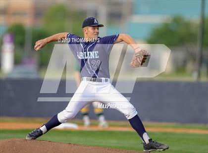 Thumbnail 1 in Captain Shreve @ Airline photogallery.