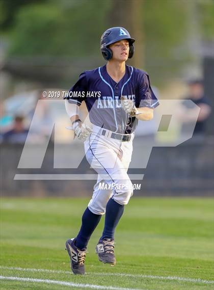 Thumbnail 1 in Captain Shreve @ Airline photogallery.