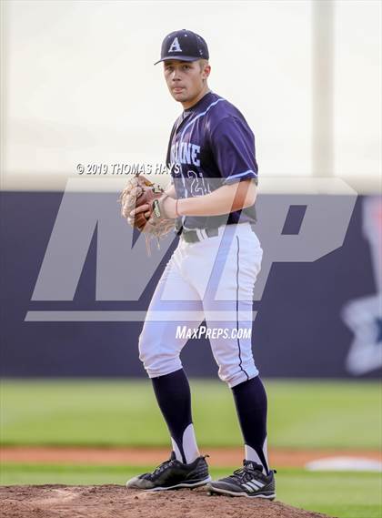 Thumbnail 3 in Captain Shreve @ Airline photogallery.