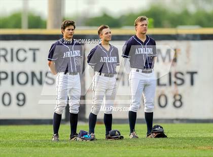 Thumbnail 3 in Captain Shreve @ Airline photogallery.