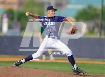 Thumbnail 2 in Captain Shreve @ Airline photogallery.