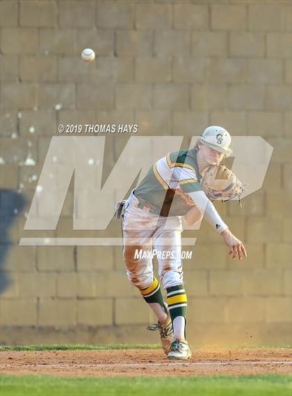 Thumbnail 3 in Captain Shreve @ Airline photogallery.