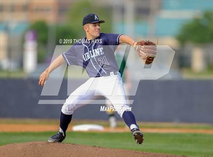 Thumbnail 3 in Captain Shreve @ Airline photogallery.