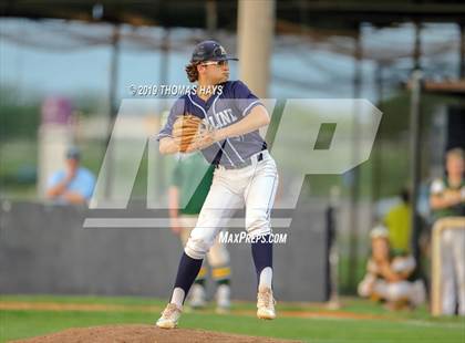 Thumbnail 3 in Captain Shreve @ Airline photogallery.