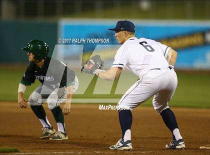 Thumbnail 3 in De La Salle vs. Elk Grove @ Raley Field photogallery.