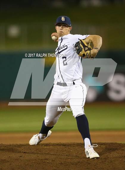 Thumbnail 3 in De La Salle vs. Elk Grove @ Raley Field photogallery.