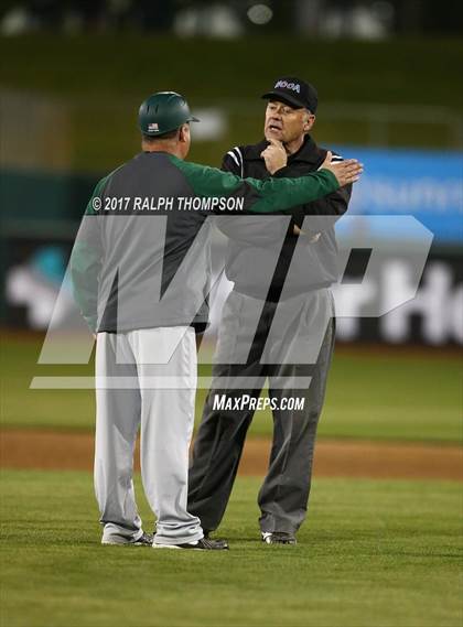 Thumbnail 2 in De La Salle vs. Elk Grove @ Raley Field photogallery.