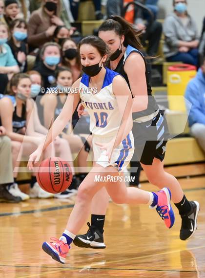 Thumbnail 1 in Midlakes @ Livonia photogallery.