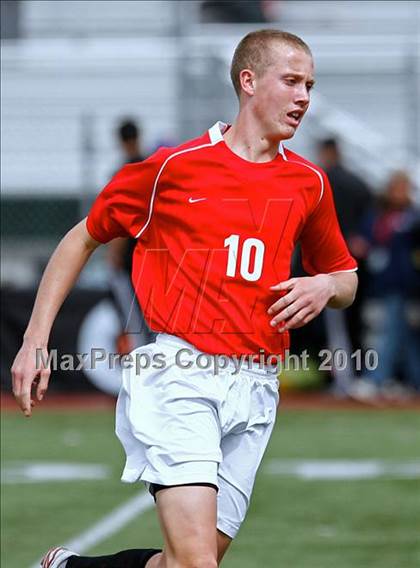 Thumbnail 3 in Mountain View vs. Oak Hills (CIF SS D6 Final) photogallery.
