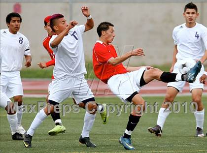 Thumbnail 1 in Mountain View vs. Oak Hills (CIF SS D6 Final) photogallery.