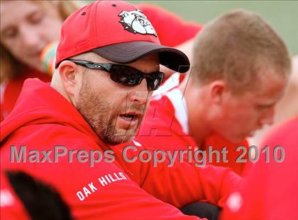 Thumbnail 3 in Mountain View vs. Oak Hills (CIF SS D6 Final) photogallery.