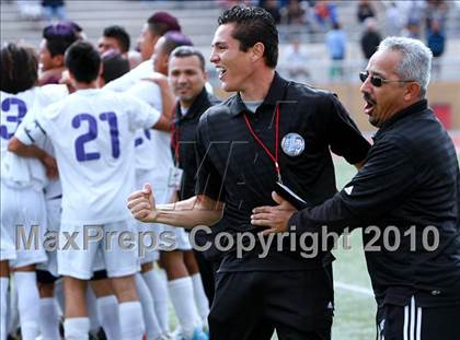 Thumbnail 3 in Mountain View vs. Oak Hills (CIF SS D6 Final) photogallery.