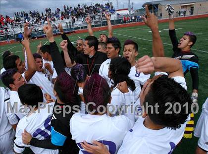 Thumbnail 3 in Mountain View vs. Oak Hills (CIF SS D6 Final) photogallery.