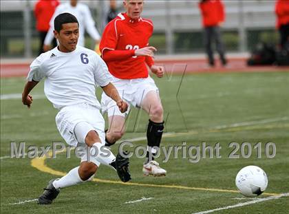 Thumbnail 3 in Mountain View vs. Oak Hills (CIF SS D6 Final) photogallery.