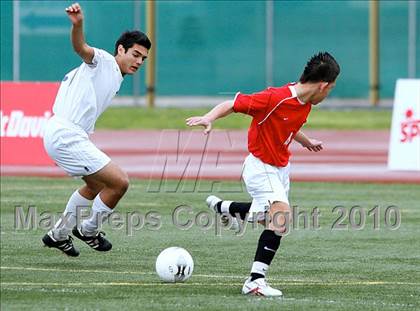 Thumbnail 3 in Mountain View vs. Oak Hills (CIF SS D6 Final) photogallery.