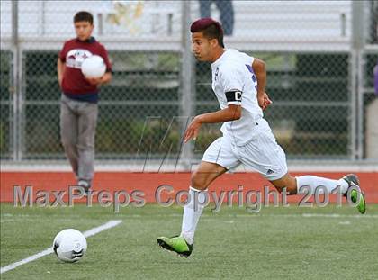 Thumbnail 3 in Mountain View vs. Oak Hills (CIF SS D6 Final) photogallery.