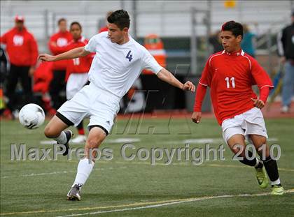 Thumbnail 1 in Mountain View vs. Oak Hills (CIF SS D6 Final) photogallery.