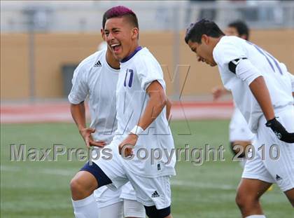 Thumbnail 3 in Mountain View vs. Oak Hills (CIF SS D6 Final) photogallery.