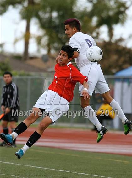 Thumbnail 1 in Mountain View vs. Oak Hills (CIF SS D6 Final) photogallery.