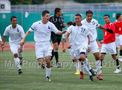 Thumbnail 3 in Mountain View vs. Oak Hills (CIF SS D6 Final) photogallery.