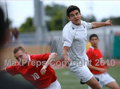 Thumbnail 1 in Mountain View vs. Oak Hills (CIF SS D6 Final) photogallery.