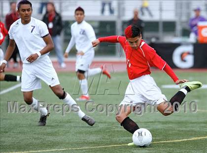 Thumbnail 3 in Mountain View vs. Oak Hills (CIF SS D6 Final) photogallery.