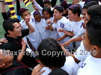Thumbnail 1 in Mountain View vs. Oak Hills (CIF SS D6 Final) photogallery.