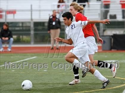 Thumbnail 3 in Mountain View vs. Oak Hills (CIF SS D6 Final) photogallery.