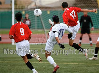 Thumbnail 2 in Mountain View vs. Oak Hills (CIF SS D6 Final) photogallery.