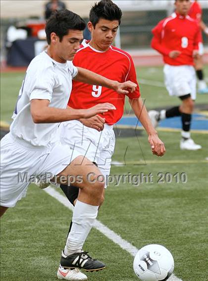 Thumbnail 1 in Mountain View vs. Oak Hills (CIF SS D6 Final) photogallery.