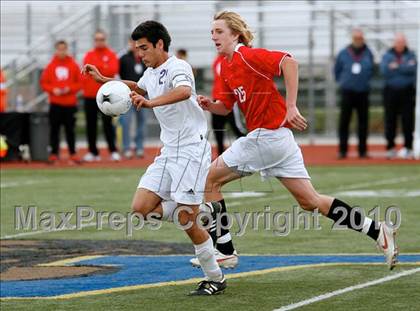 Thumbnail 2 in Mountain View vs. Oak Hills (CIF SS D6 Final) photogallery.